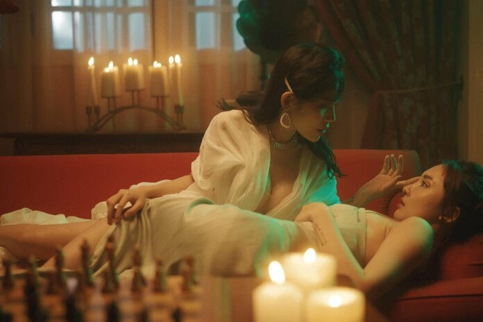 bach-hop-la-gi Bách hợp là gì mà khiến Fan ngôn tình “chết mê chết mệt”?
