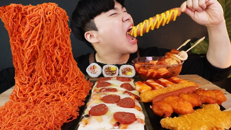 Tình yêu với chàng food boy có gì đặc biệt?