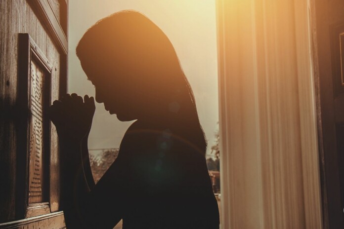 confession Confession - Giá trị tuyệt vời và những góc khuất ẩn mình