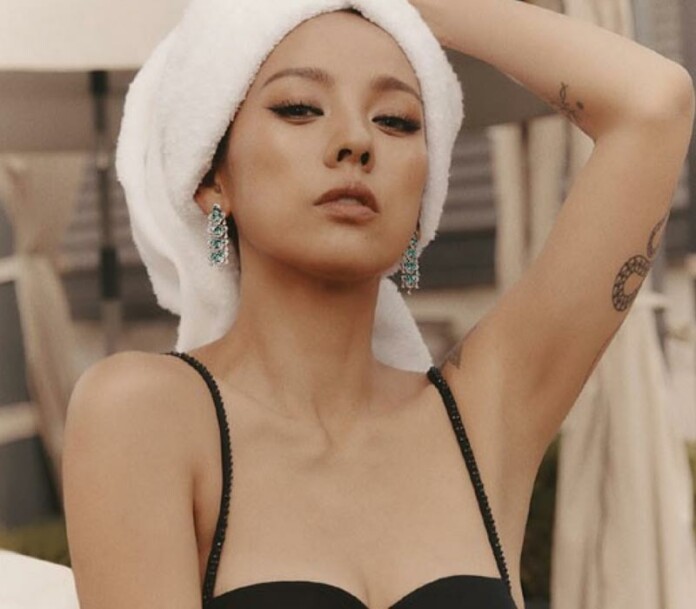 lee-hyori-bat-ngo-tung-bo-anh-ban-nude-tao-bao-10-1 người mẫu nội y cho những thương hiệu lớn
