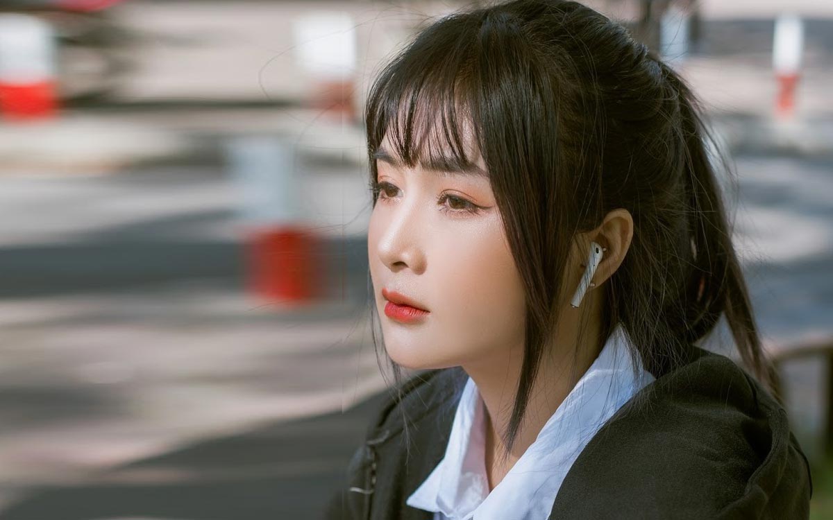 Quỳnh Alee Hot Girl Làng Stream Lên Tiếng Khi Bị Fan Xin Link
