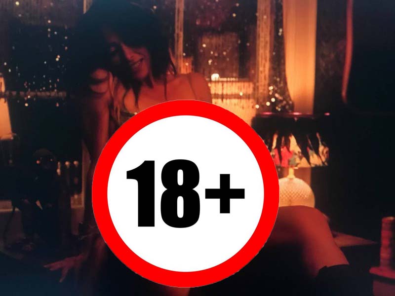 Sex/Life Series mới của Netflix ngập cảnh nóng nude 100% khiến anh em "dựng cờ"