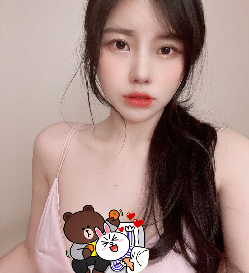 Lộ clip nhạy cảm, liệu streamer này có ý định chuyển hướng sang bán ảnh nóng 18+? lộ clip