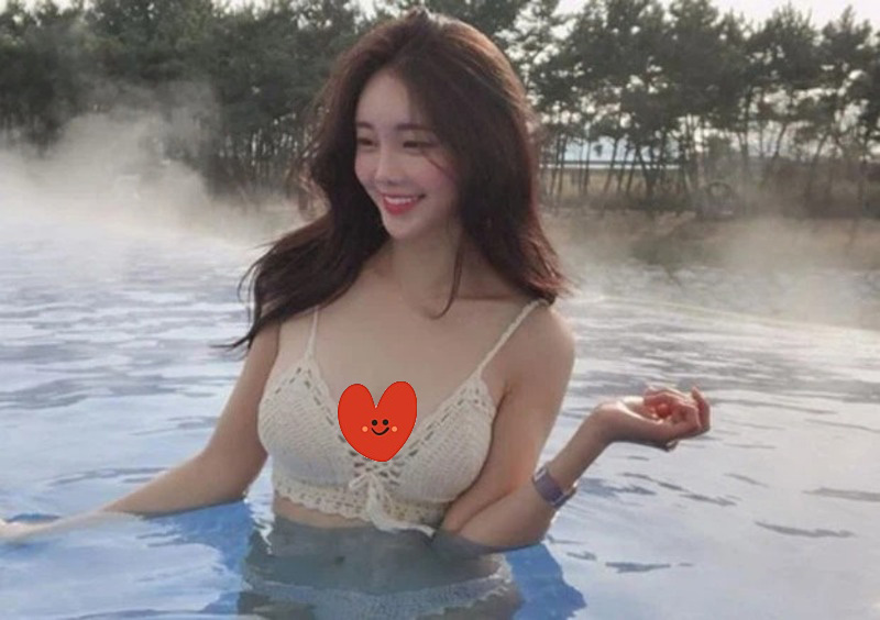 Trào lưu khoe vòng 1 với nhiều ý tưởng phong phú khiến anh em điêu đứng rạo rực Trào lưu khoe vòng 1 với nhiều ý tưởng phong phú khiến anh em điêu đứng rạo rực