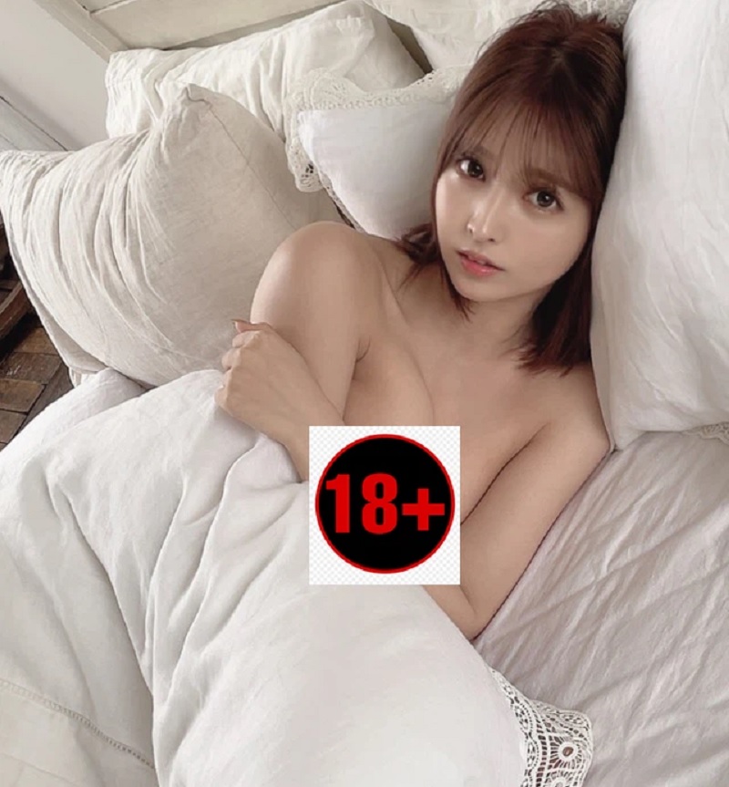 Yua Mikami đăng ảnh giường chiếu kỷ niệm 6 năm vào nghề