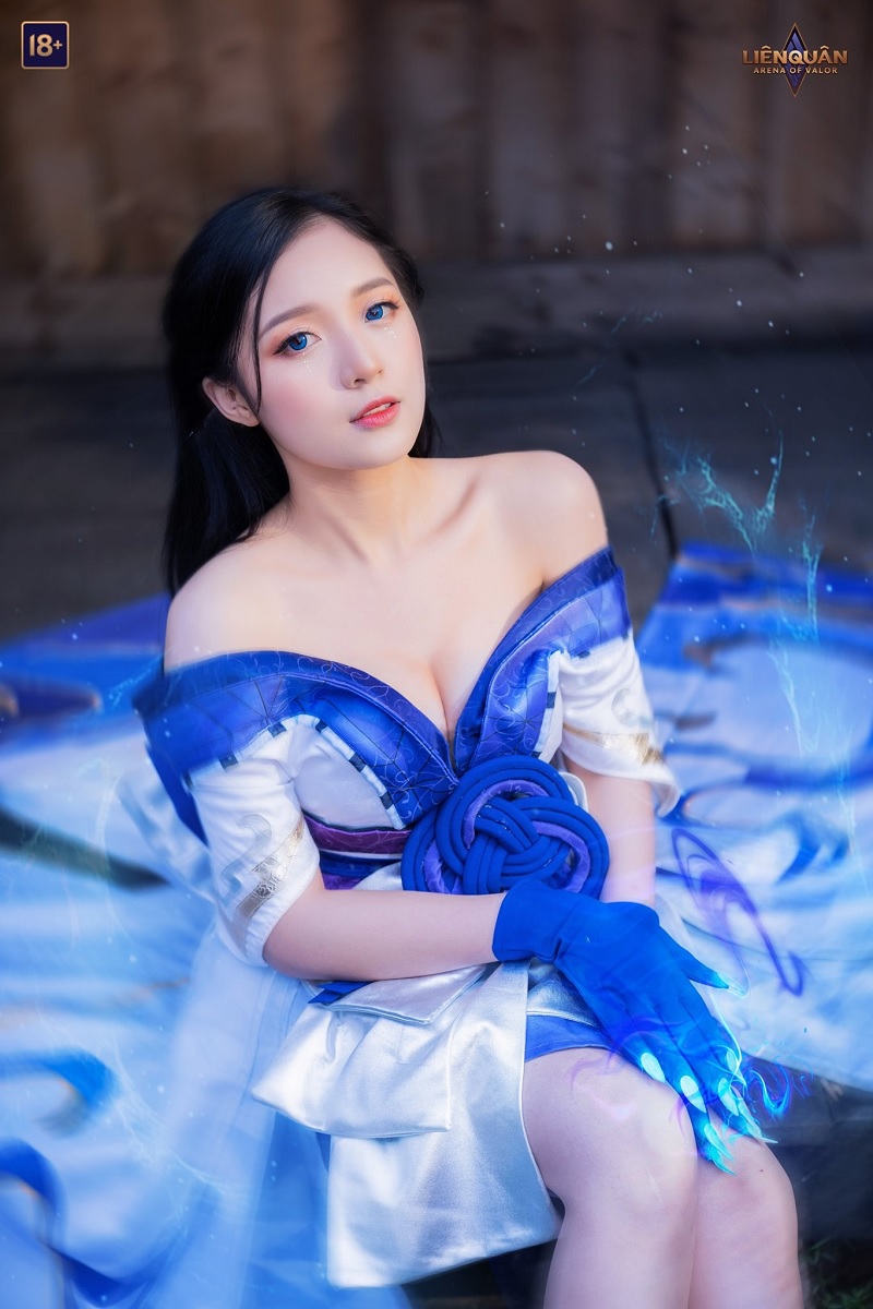 Vài hình ảnh vừa yêu vừa hot của MC Liên Quân Mobile Phương Thảo