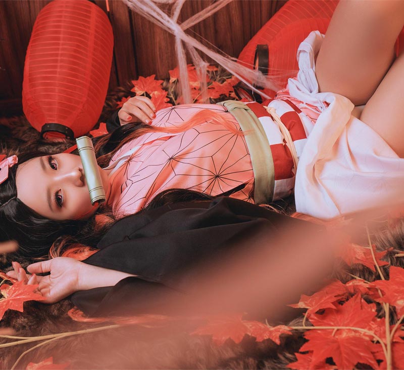 Cosplay Nezuko phong cách 18+