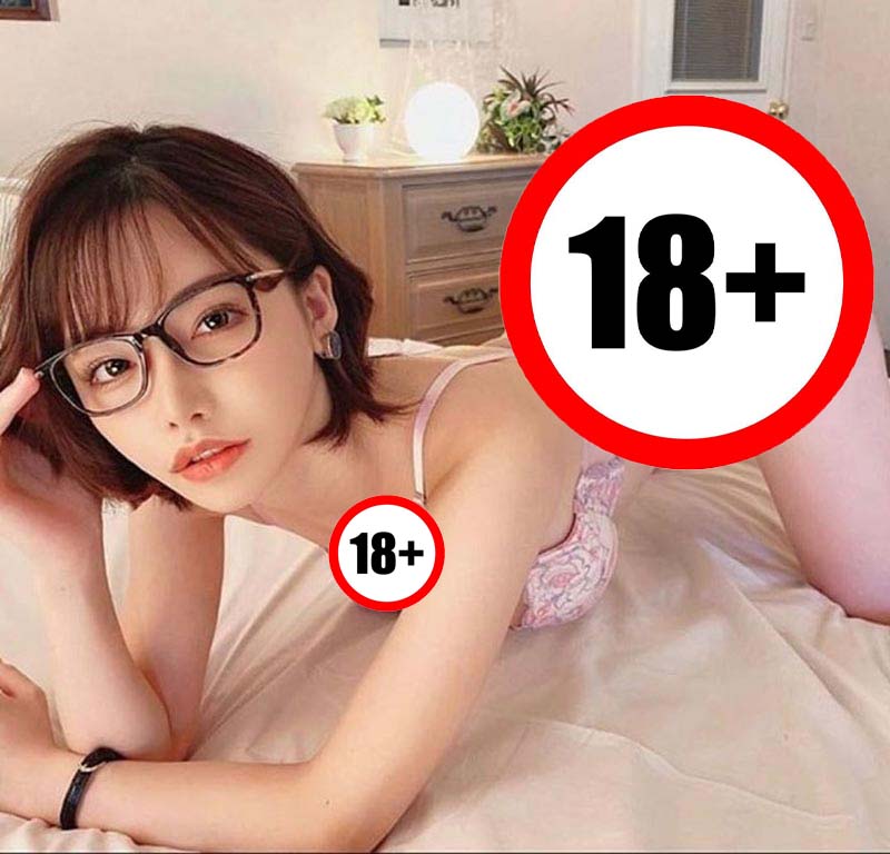 JAV Idol Eimi Fukada bị fan Việt đòi “quà” vì đã “cưng chiều” cô quá nhiều