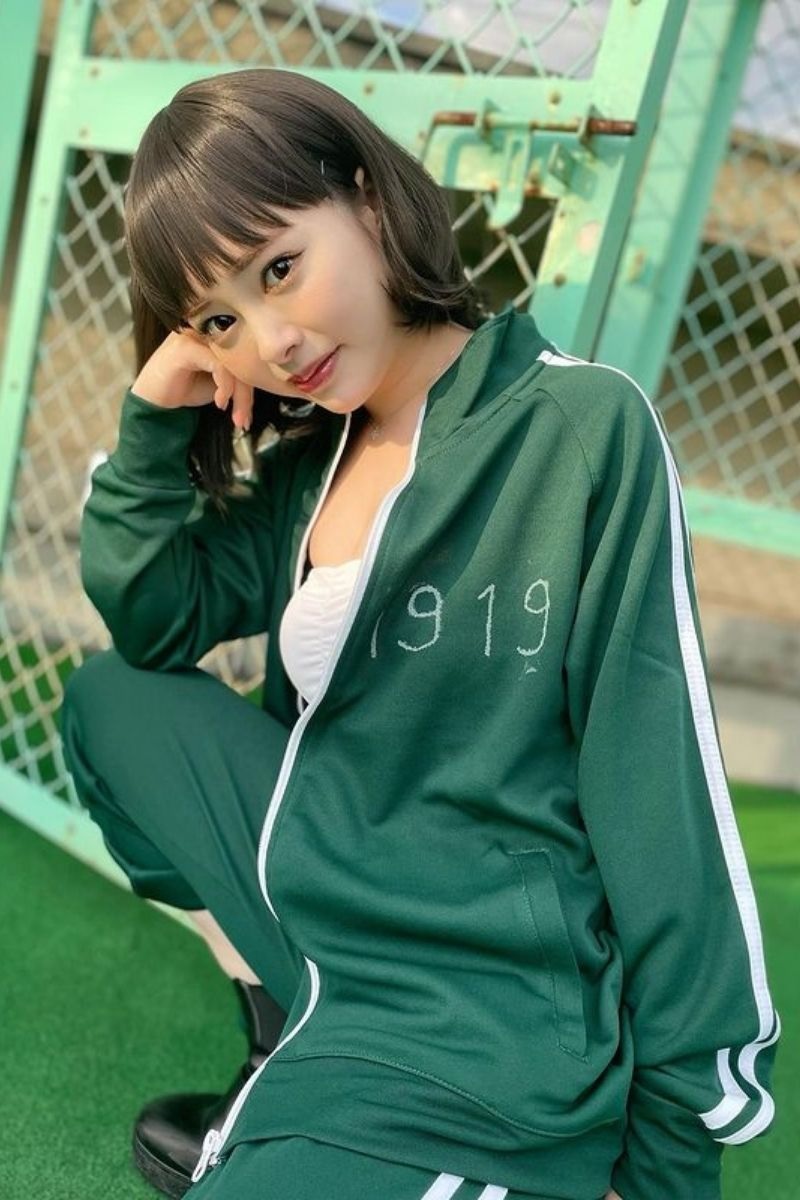 Yuna Idol JAV cosplay Squid Game áo bó sát "sợi chỉ căng"
