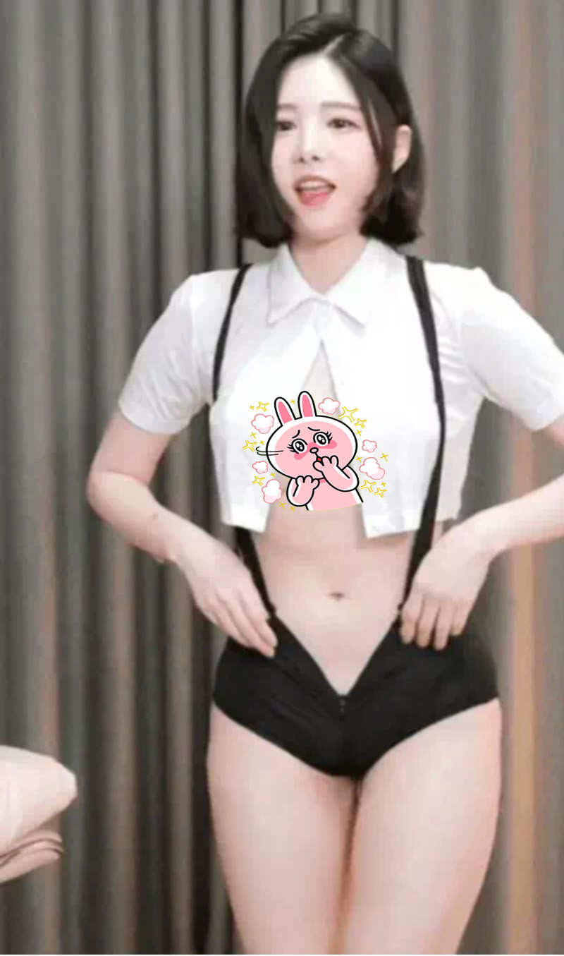 Nữ streamer Hàn Quốc - Hamjing body vạn người mê