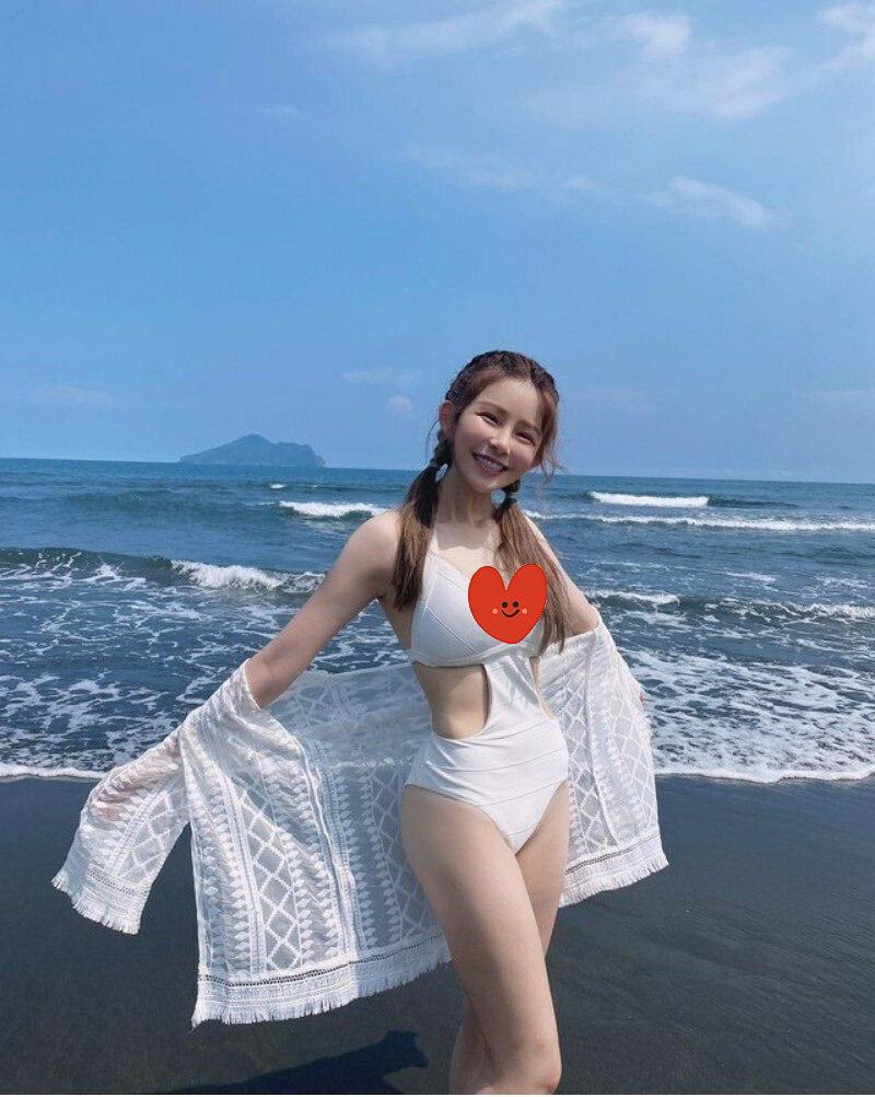 Cô cũng là nữ streamer sở hữu thân hình quyến rũ