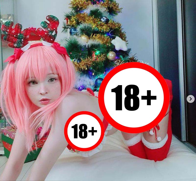Hidori Rose lộ ảnh 18+ copslay với vòng 3 căng đét gợi cảm