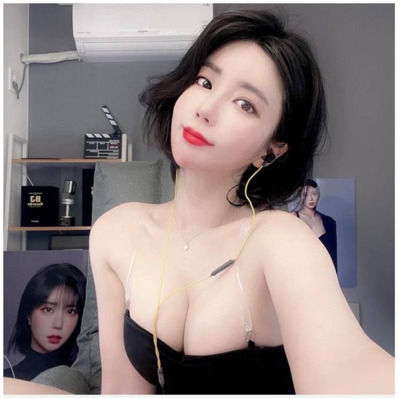 Seo-yoon nữ streamer sexy quyến rũ