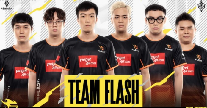 Team Flash thua trận Playoffs của ĐTDV Mùa Đông 2021, “thần rừng” ADC nhận nhiều chỉ trích Team Flash thua trận Playoffs của ĐTDV Mùa Đông 2021, “thần rừng” ADC nhận nhiều chỉ trích