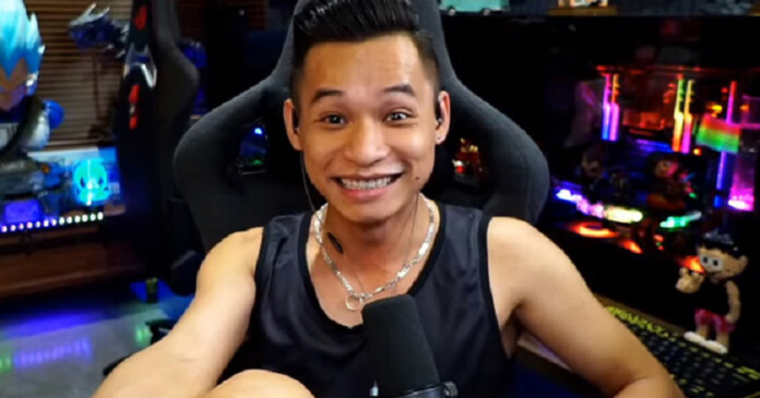 do-mixi-choi-lon-tang-logo-cho-team-4 Độ Mixi: Tặng logo bằng vàng cho anh em trong team Refund Gaming