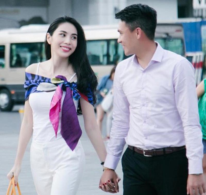 Vợ chồng Công Vinh
