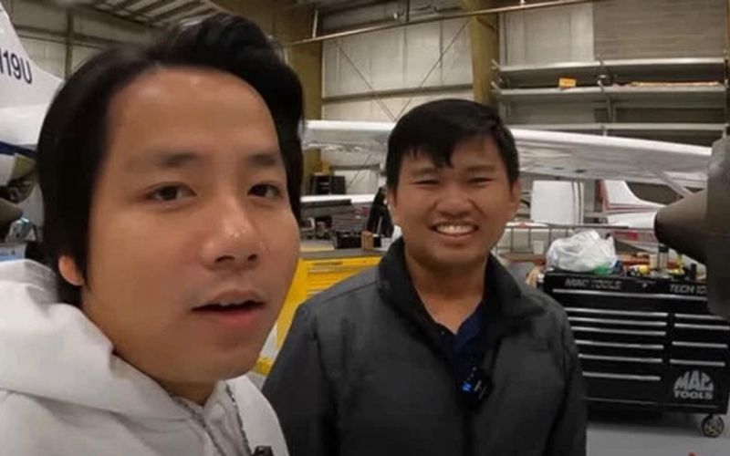 Tình anh em thân thiết Khoa Pug và Vương Phạm