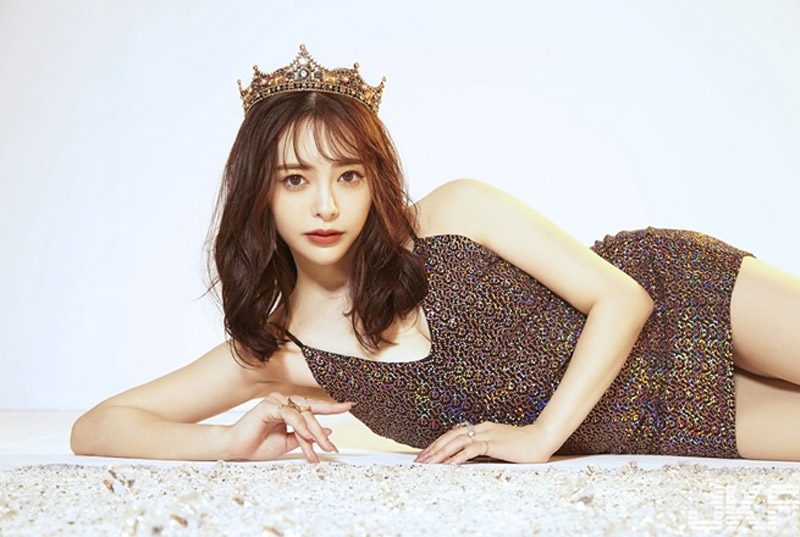Yuna Ogura hối hận vì làm hot girl 18+ do bố mẹ thích xem 4