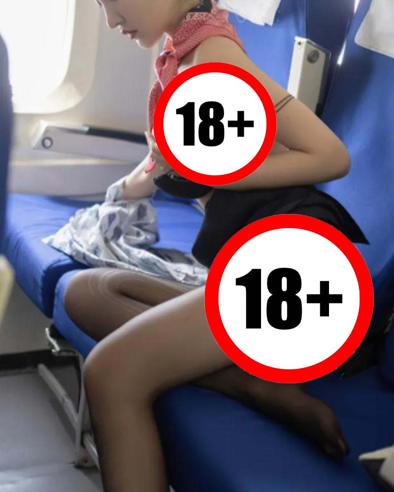 Hot girl XIUREN khiến fan tưởng đang xem JAV vì bộ ảnh 18+ trong concept tiếp viên hàng không
