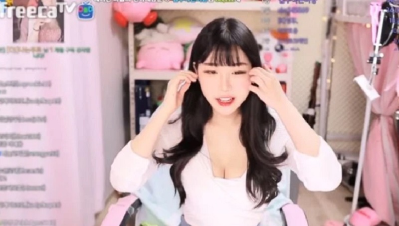Nữ streamer Hàn Quốc bị tung video nóng đe dọa