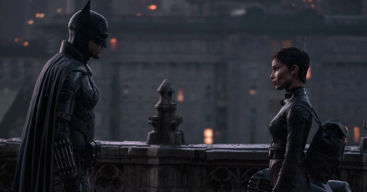 Trailer mới của The Batman, thân phận tỷ phú Bruce Wayne được miêu tả “con người” hơn, lộ tình tiết “bắt cặp” với Catwoman