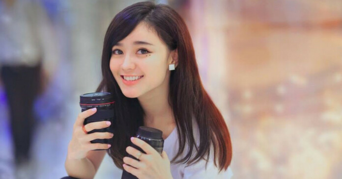 hot-girl-anh-the-uat-nghen-khi-bi-game-thu-ca-khia-tuoi-tac-1 Hot girl ảnh thẻ “uất nghẹn” khi bị game thủ “trẻ trâu” cà khịa