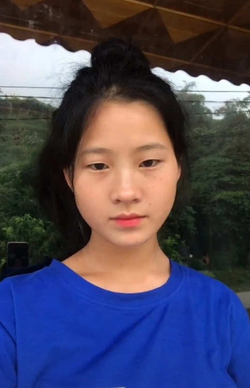 Cô gái Dao Đỏ bỗng hot trên TikTok vì vẻ đẹp trong trẻo