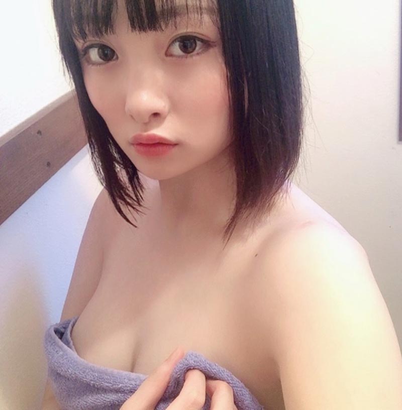 Suzu Akane hot girl 2k3 đã quyết tâm gia nhập làng phim 18+ 6