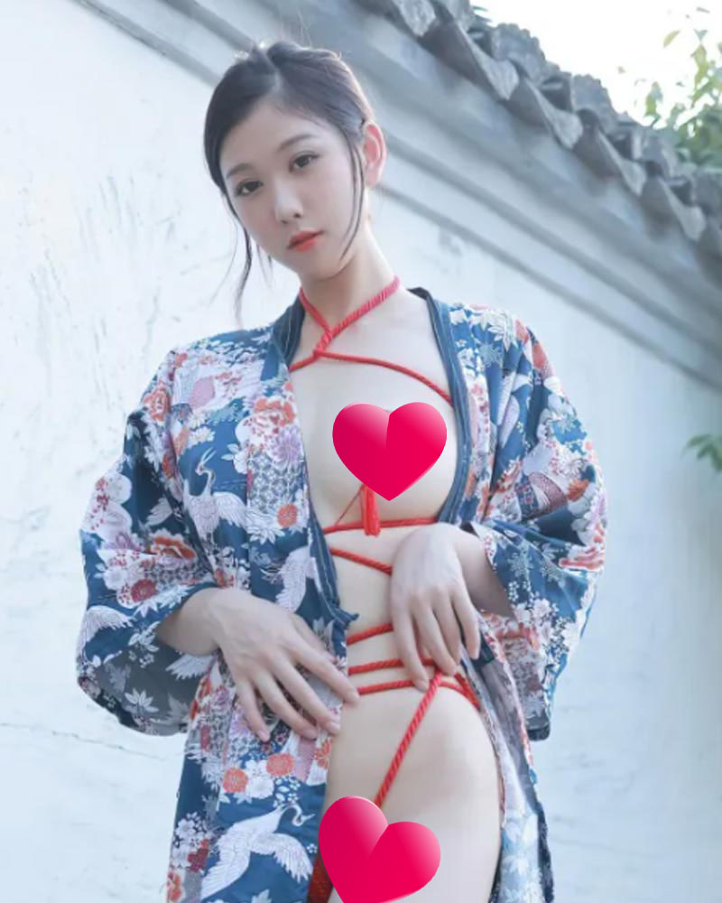 Hot girl 18+ cosplay cảnh nóng trong phim hành động Nhật Bản 3