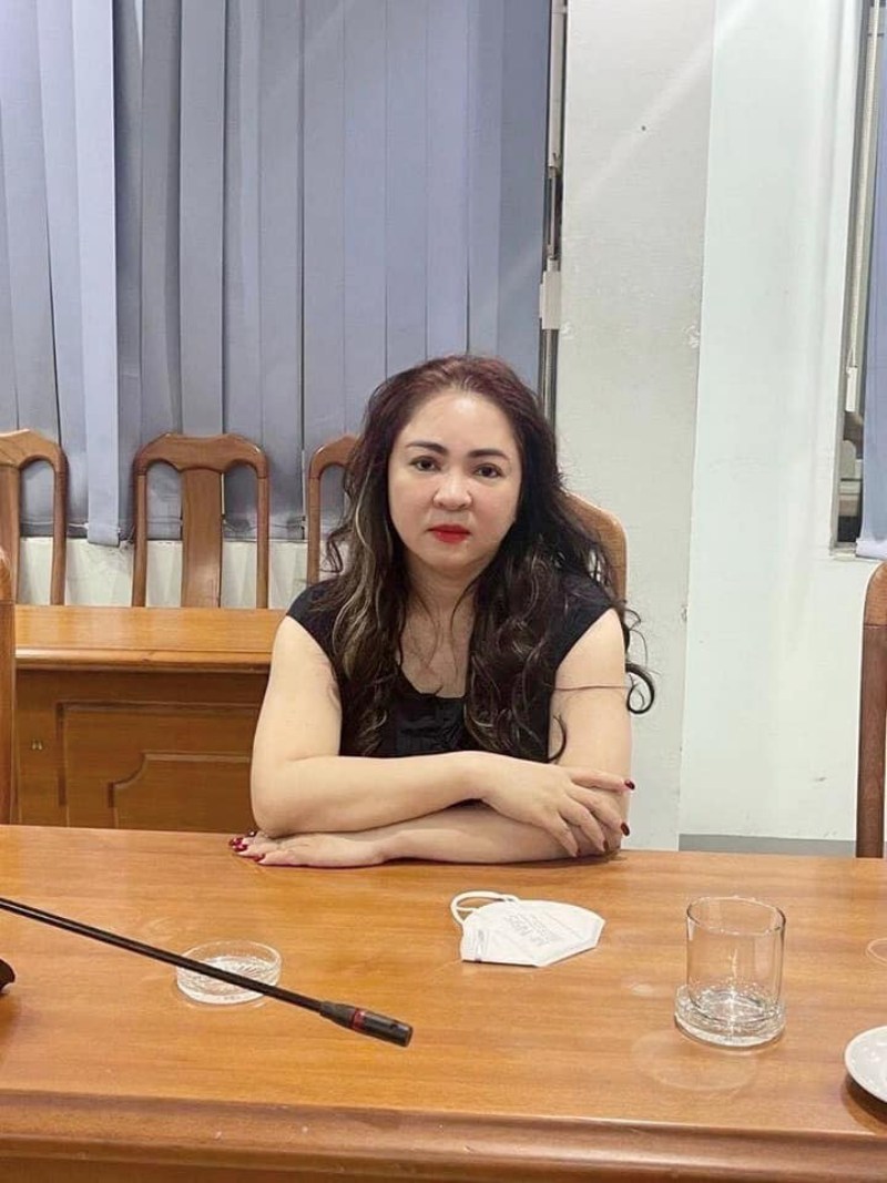 Bà Nguyễn Phương Hằng bị tạm giam