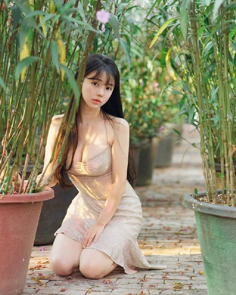 Nữ streamer Yuan Xie đổi phong cách đột ngột