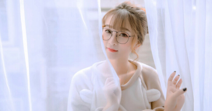 nu-streamer-ngon-nhat-lien-quan-than-van-sau-khi-duoc-ghep-doi-1 Nữ streamer ngon nhất Liên Quân than vãn sau khi được ghép đôi