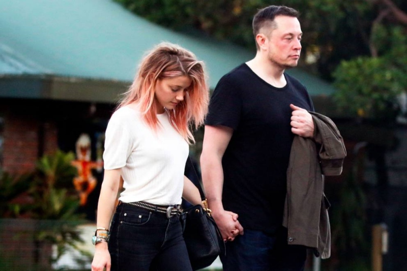 Amber Heard và Elon Musk