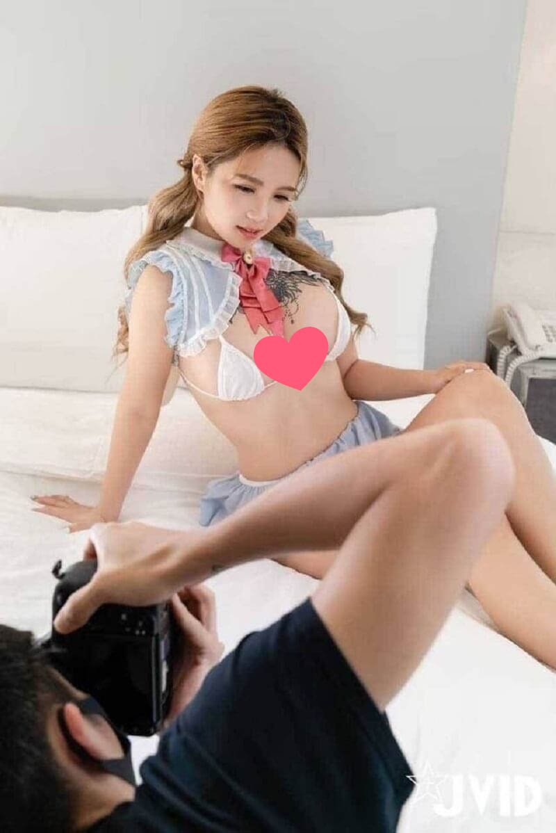 nữ streamer nhật bản Meng Ruoyu chia sẻ nghề nghiệp diễn viên jav
