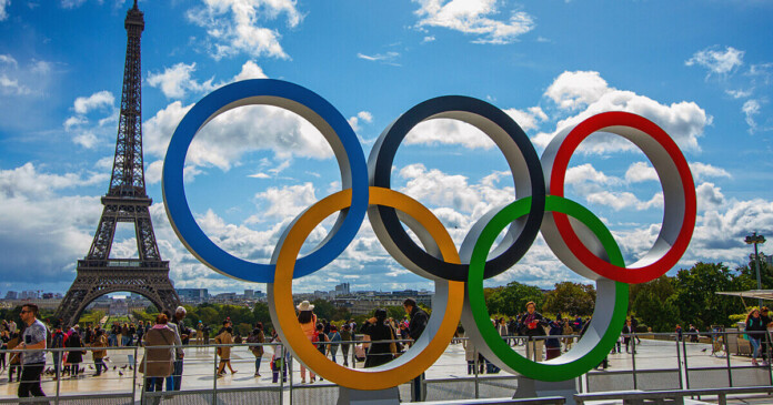 tong-thong-phap-muon-esports-xuat-hien-tai-olympic-paris-2 Tổng thống Pháp muốn đưa Esports vào Olympic Paris 2024