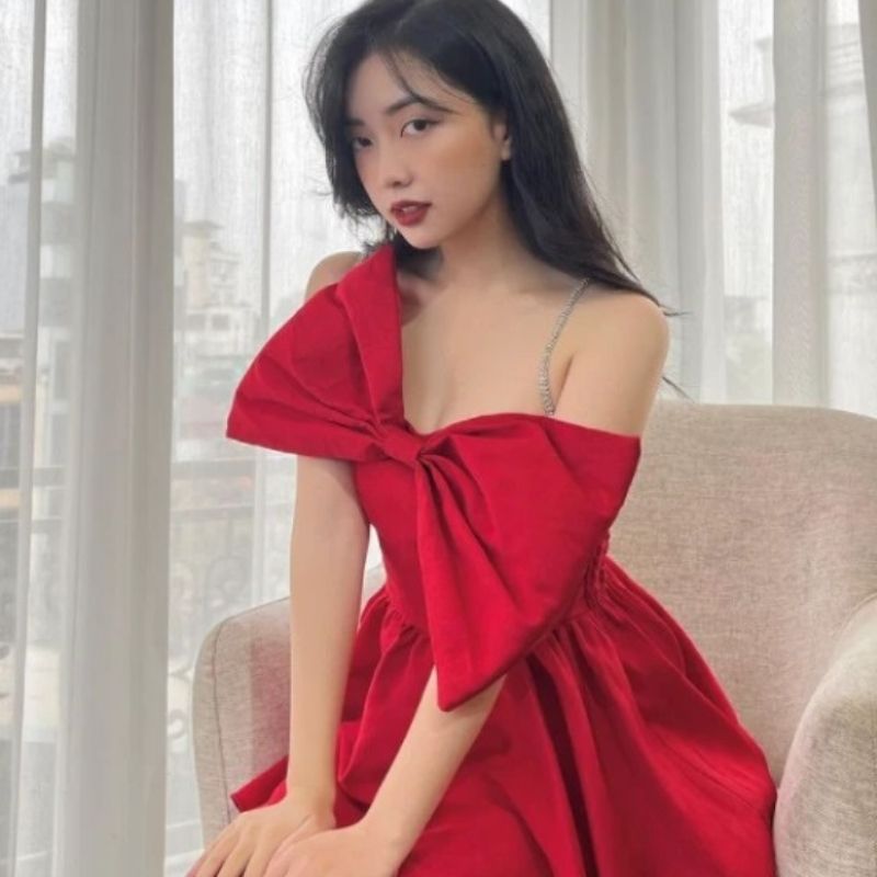 Nhan sắc gây thương nhớ của hot girl Mai Hà Trang