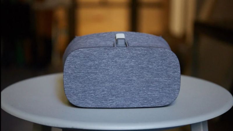 chiếc kính giúp người dùng trải nghiệm công nghệ thực tế ảo VR