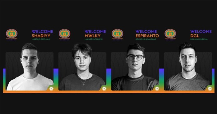 hoc-vien-Esports-guc Gucci hợp tác với Faceit, học viện Esports ra đời