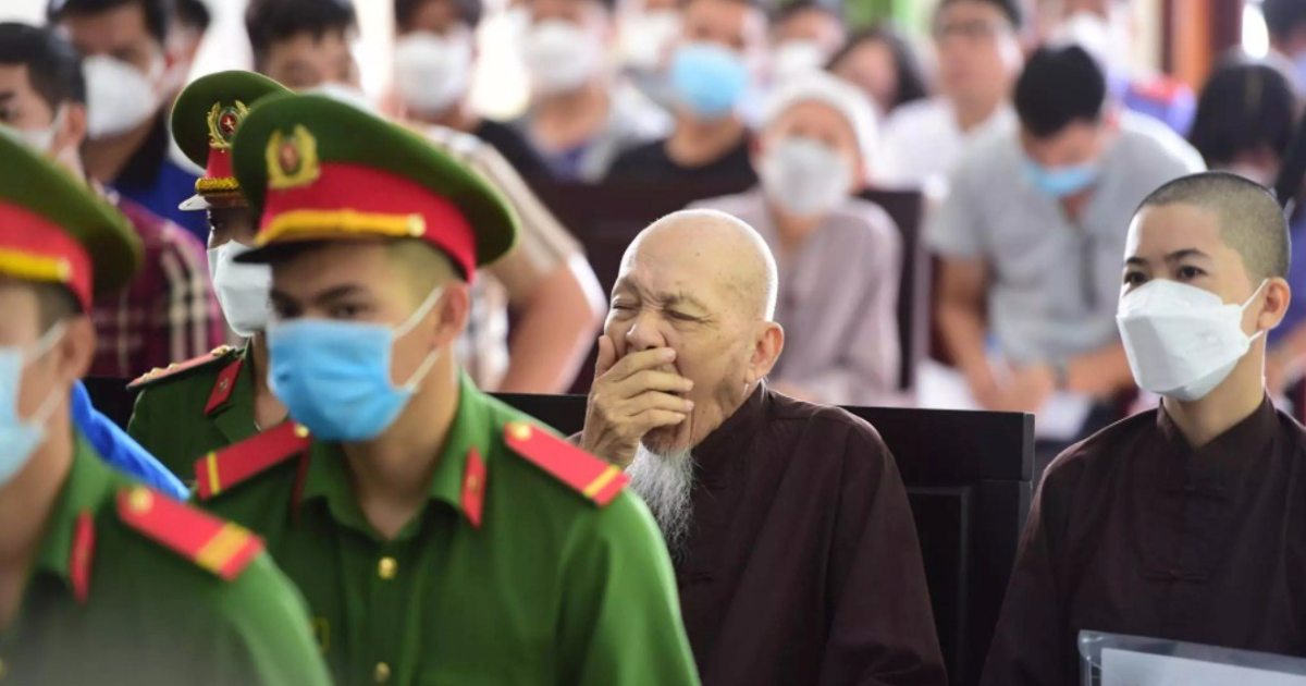 Thầy ông nội - Lê Tùng Vân có thể ở tù đến năm 120 tuổi?