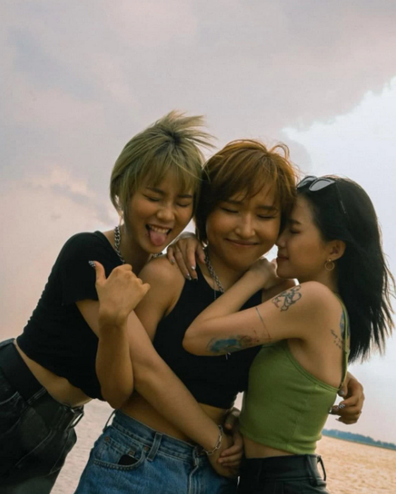 3 nữ streamer hot nhất MisThy - Linh Ngọc Đàm - Uyên Pu cùng tình bạn vạn người mê