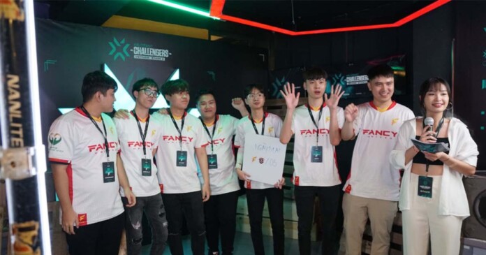 fancy-united-esports-bi-to-an-chan-luong-nhan-vien-cu Fancy United Esports bị tố ăn chặn lương nhân viên