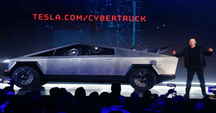 tesla-04 Tesla dự kiến ra mắt xe bán tải điện Cybertruck vào hè năm 2023
