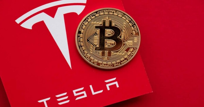 tesla-04 Tesla bán hơn 900 triệu USD Bitcoin