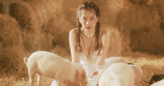 chi-pu-cang-tao-bao-tu-anh-dang-mv-cho-den-phim Chi Pu càng ngày càng táo bạo, từ ảnh đăng, MV cho đến phim