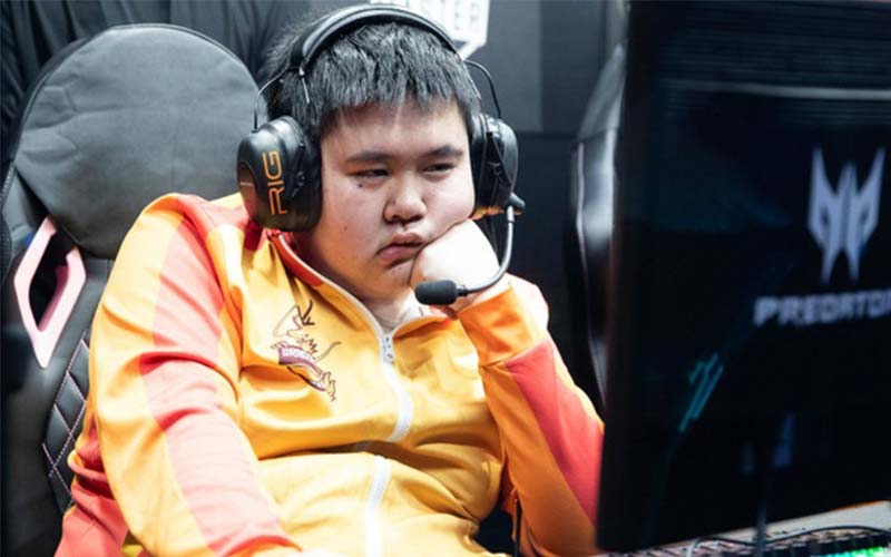 LMHT Trung Quốc từng phạt 28 game thủ bán độ: 4 người bị 'Cấm toàn cầu'