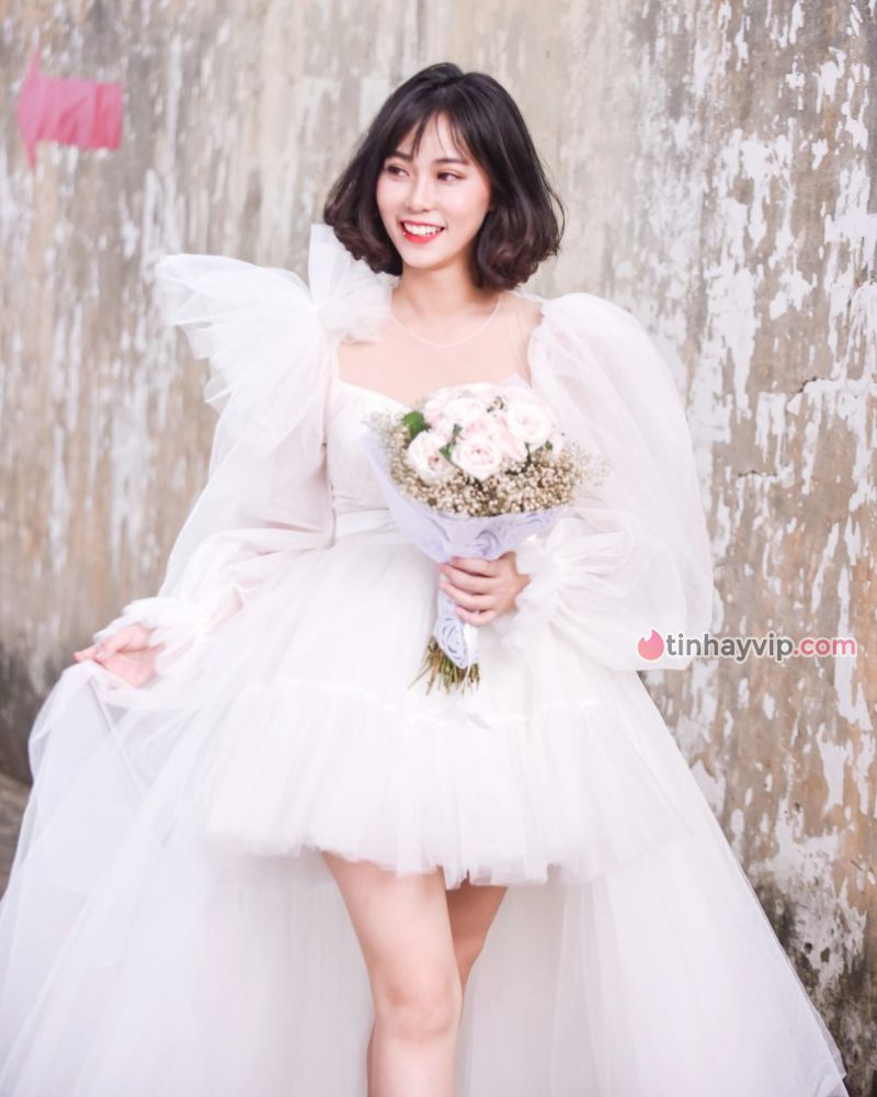 Misthy shares her beautiful, gentle, non-rebellious wedding photos