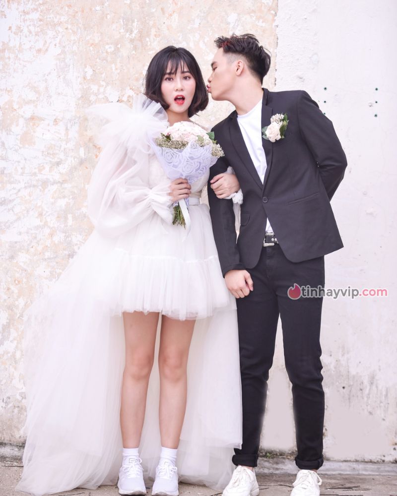 Misthy shares her beautiful, gentle, non-rebellious wedding photos