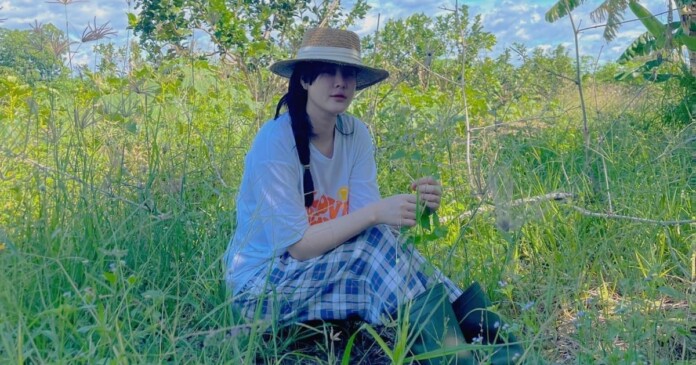 anna-bac-giang-1010 Anna Bắc Giang chuẩn bị ra sách viết về cuộc đời của mình