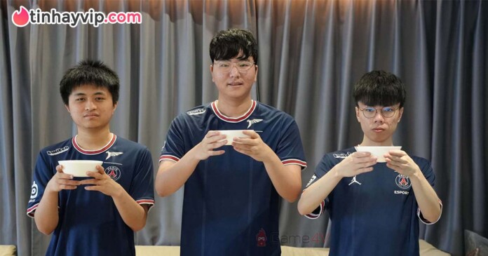 cktg-2022-psg-chuc-sgb-gam-nhung-khien-fan-bat-cuoi CKTG 2022: PSG chúc SGB và GAM nhưng khiến fan bật cười
