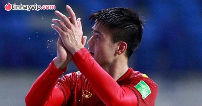duy-manh-roi-vi-tien Duy Mạnh rơi ví, tiền trong thẻ ngân hàng bị mất
